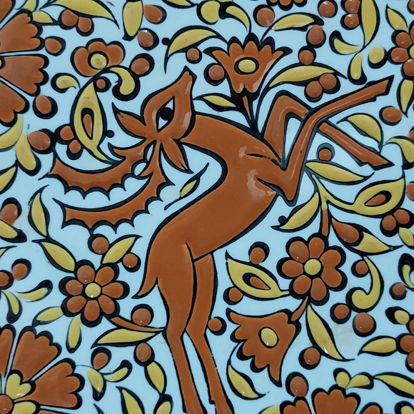 2 /$20 πVintage Greek wall plate yellow ππΏ π¦ embossed 8.5" Greece - Picture 2 of 12